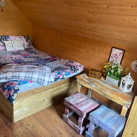 אתר קמפינג The Hideaway