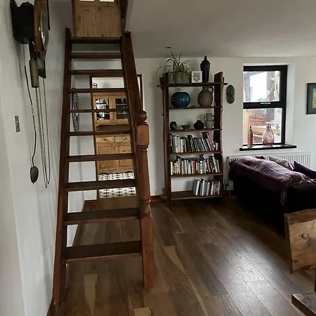 The Hideaway Kamp alanı Muff