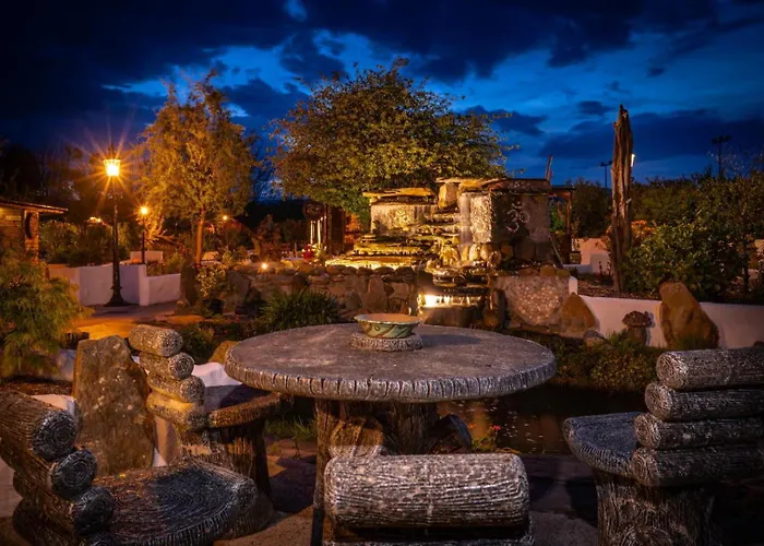The Hideaway مكان تخييم Muff